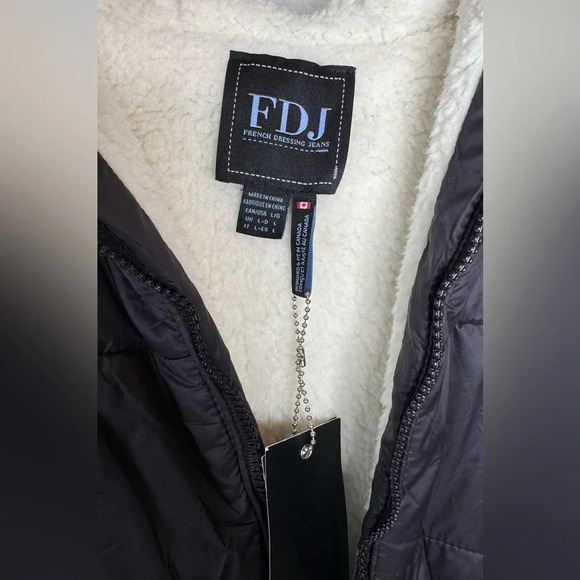 FDJ‎ vest 1514175, reversible faux sherpa outerwear vest women size large black - Picture 7 of 13